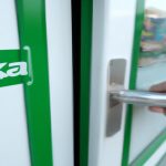 Jak otworzyć żabkę?